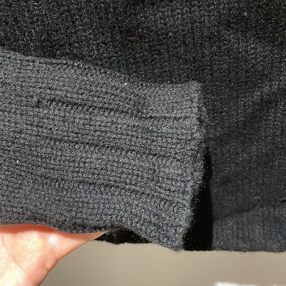 Cashmere sweater - Picture 4 of 15